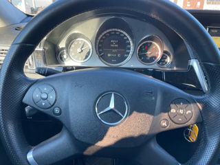 Mercedes E-Class foto 9