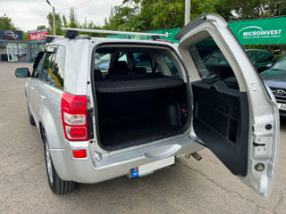 Suzuki Grand Vitara foto 8