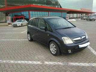 Opel Meriva foto 1