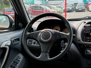 Toyota Rav 4 foto 14