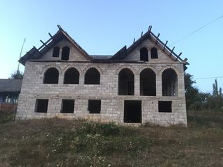 Casa de locuit în centrul s. Condrița, 12ari foto 2