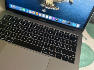 MacBook Pro 13 2017 i5/8Gb/256Gb foto 3