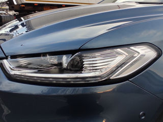 Ford Mondeo foto 9