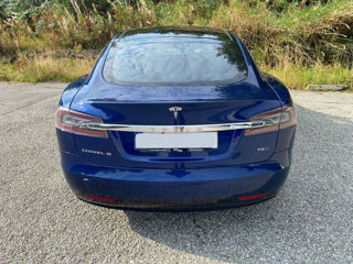 Tesla Model S foto 5