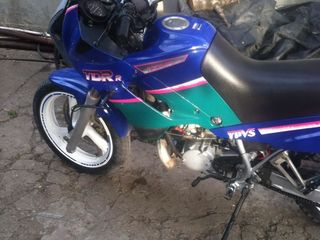 Yamaha TDR 125 foto 4