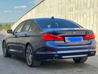 BMW 5 Series foto 4