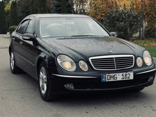 Mercedes E-Class foto 3