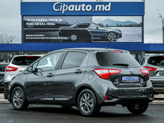 Toyota Yaris foto 5