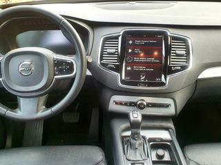 Volvo XC90 foto 10