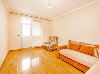 Apartament cu 3 camere, 84 m², Botanica, Chișinău foto 4