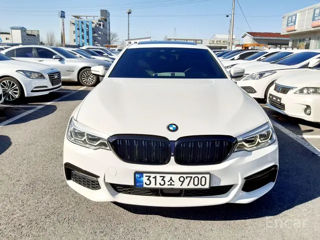 BMW 5 Series foto 3