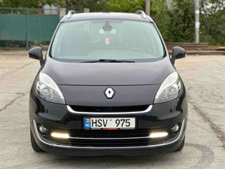 Renault Grand Scenic foto 1