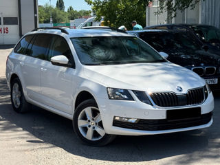 Skoda Octavia foto 5