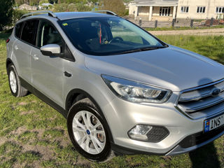 Ford Kuga foto 3