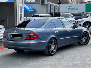 Mercedes E-Class foto 5