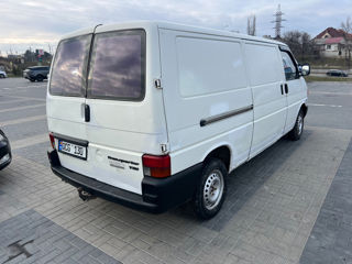 Volkswagen Transporter foto 4