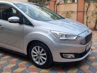 Ford C-Max foto 1