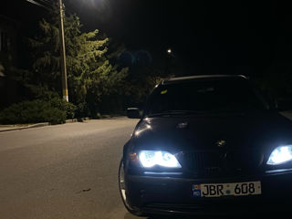 BMW 3 Series foto 4