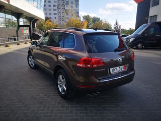 Volkswagen Touareg foto 6