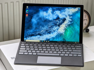 Microsoft Surface Pro 7 2K Touch (Core i5 1035G4/8Gb Ram/256Gb SSD/12.3 PixelSense TouchScreen) foto 1