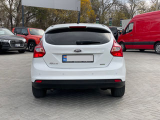 Ford Focus foto 7