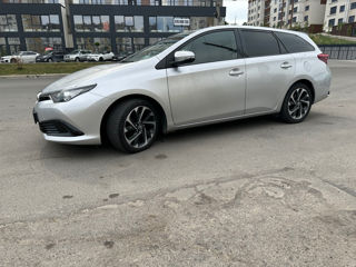 Toyota Auris foto 4