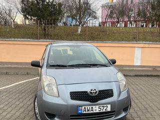 Toyota Yaris foto 3