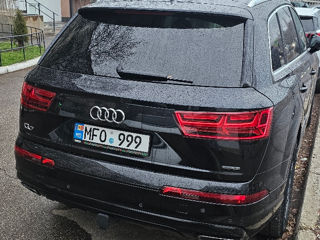 Audi Q7 foto 2