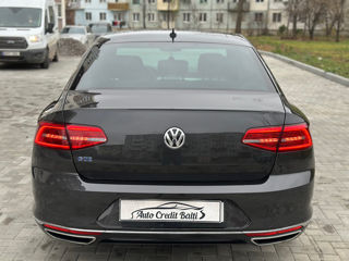 Volkswagen Passat foto 7