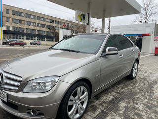 Mercedes C-Class foto 4