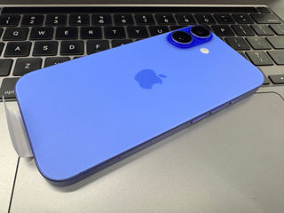 iPhone 16 Ultramarine 128gb foto 4