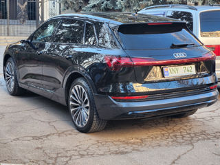 Audi e-tron foto 5