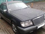 Mercedes Series (W124) foto 4