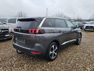 Peugeot 5008 foto 4