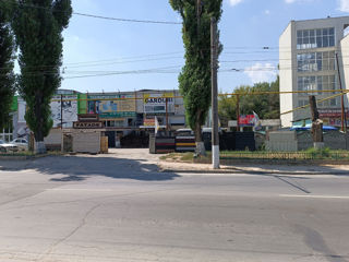 Первая линия, str.Uzinelor 90, возможно частями и посуточно. foto 10