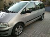 Volkswagen Sharan foto 1