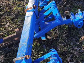 Cultivator printre rinduri