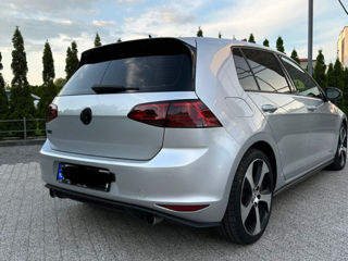 Volkswagen Golf foto 4