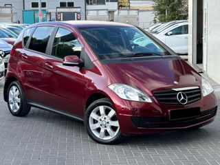 Mercedes A-Class foto 5