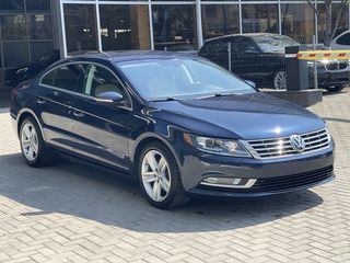 Volkswagen Passat CC foto 4