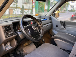 Volkswagen T4 foto 4