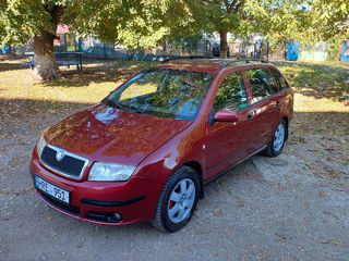 Skoda Fabia foto 9