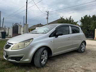 Opel Corsa foto 4