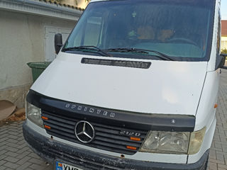 Mercedes Sprinter foto 2