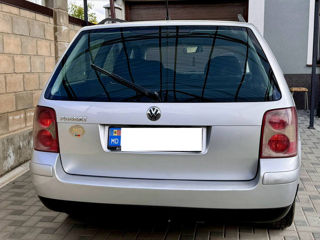 Volkswagen Passat foto 6