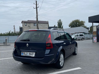 Renault Megane foto 3