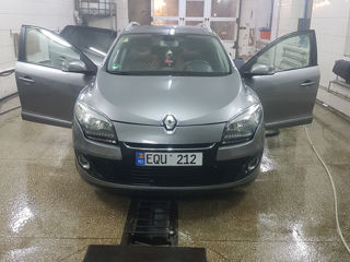 Renault Megane foto 1