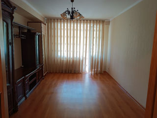 Apartament cu 3 camere, 75 m², Ciocana, Chișinău foto 2