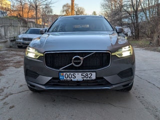 Volvo XC60 foto 2