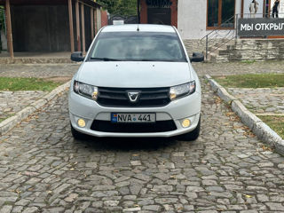 Dacia Logan foto 3